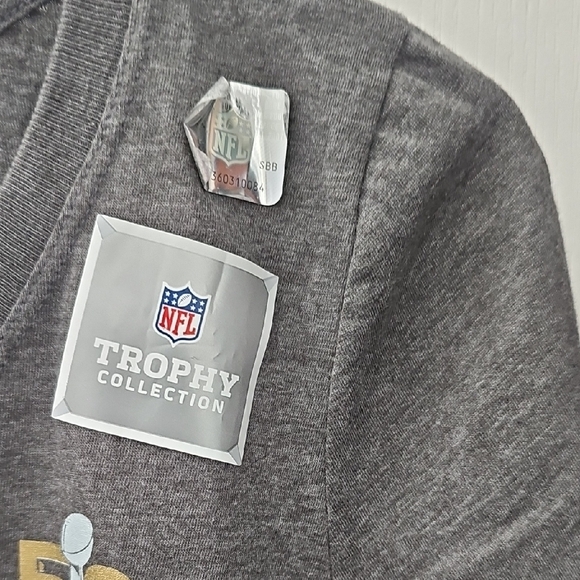 Nike Broncos Super Bowl Champions Gray Tee - Picture 3 of 4